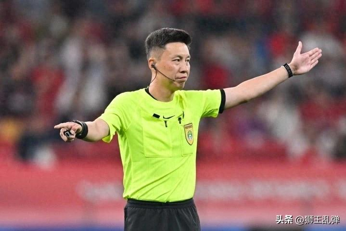 大连英博1-0辽宁铁人，辽宁铁人赛前换裁申请被驳回
