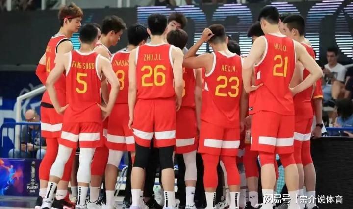 中国男篮明日战乌拉圭，胡明轩有望回归首发
