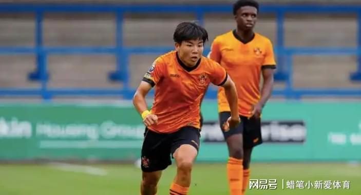 徐彬狼队U21首发踢满全场，国足中场未来核心被看好