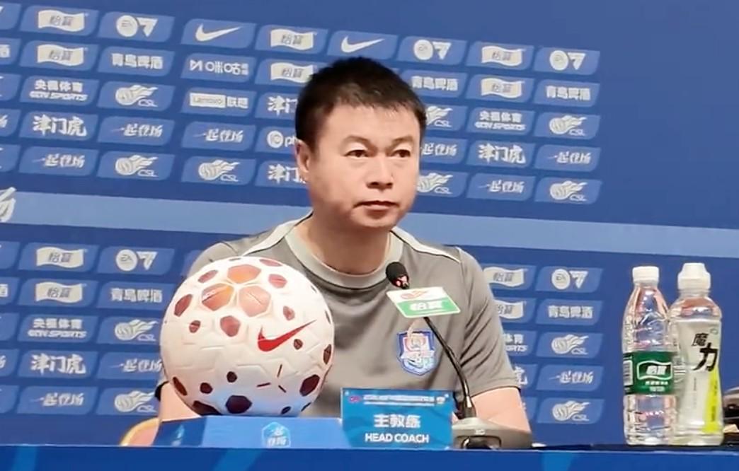 于根伟：谢蒂内受伤后需调整阵容，希望替补球员顶上