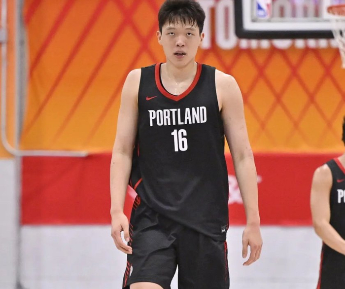 杨瀚森NBA前景堪忧 三条路曝光结局