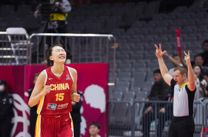 张子宇2027年WNBA选秀前景存疑，韩旭直言其无绝对优势