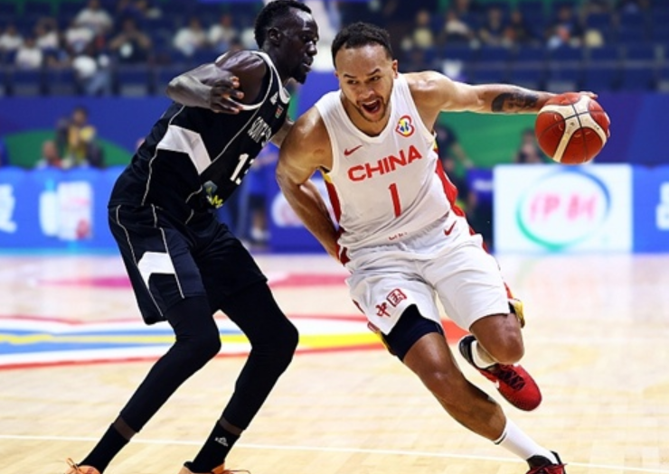 李凯尔谈中国男篮经历：希望再战世界杯