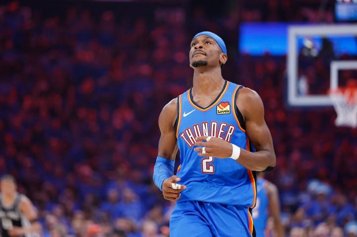 NBA历史上唯一后卫做到总决赛10抢断10盖帽:亚历山大2025年