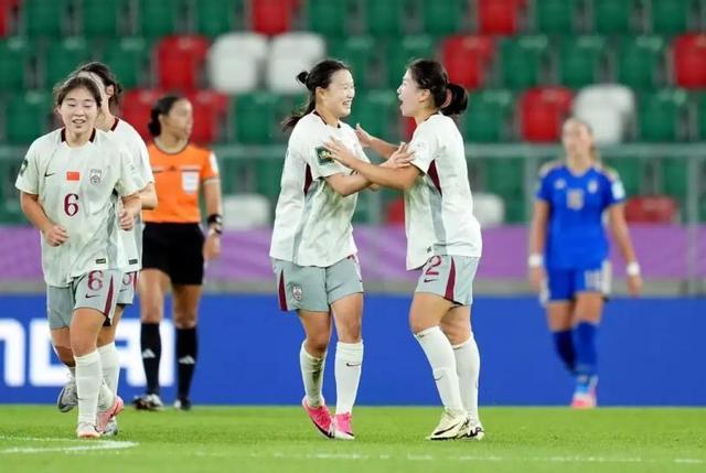 中国U20女足1/8决赛惜败意大利,王军:虽憾负仍实现历史性突破