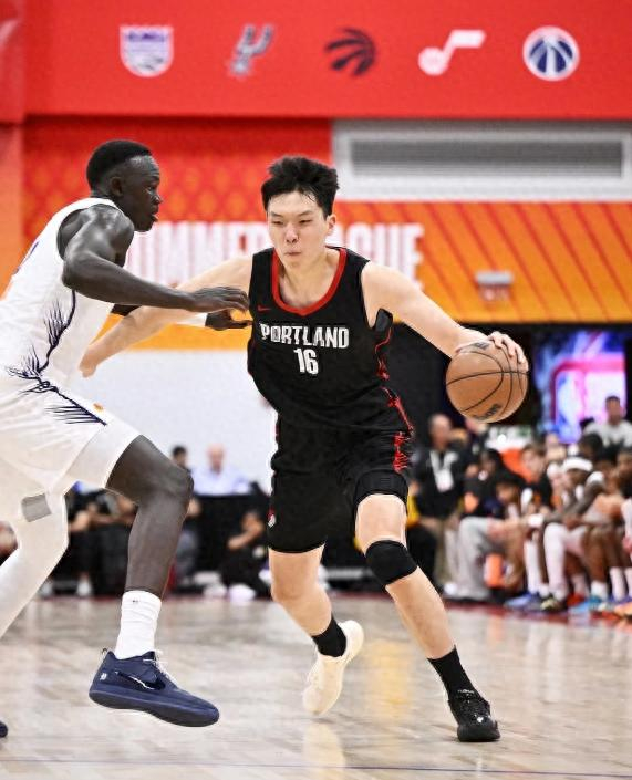 中国男篮明年或有1个NBA+5个NCAA球员,冲击奥运阵容渐成形
