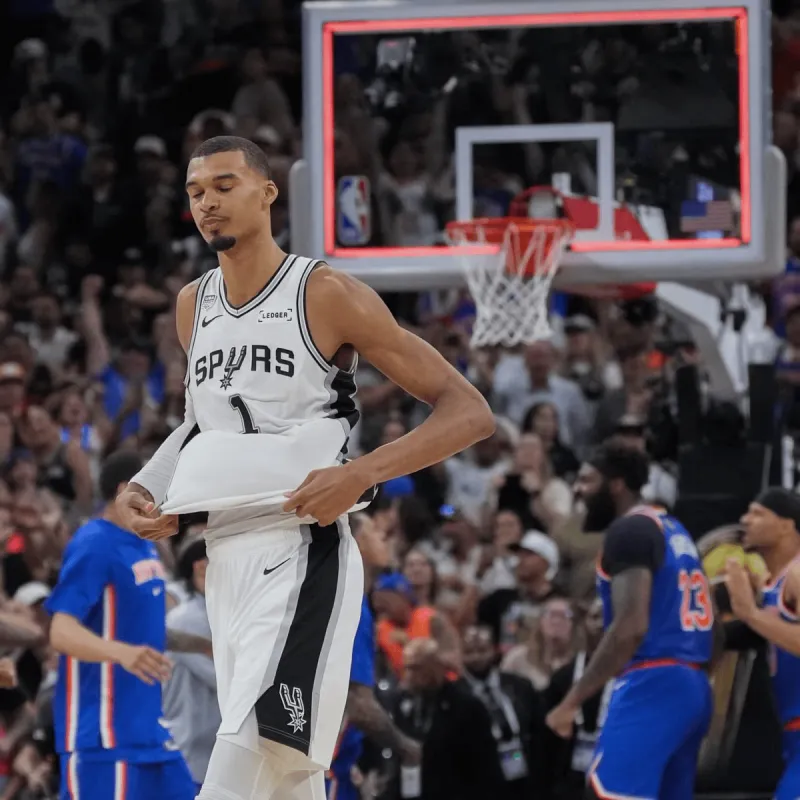 NBA匿名球探:限制文班亚马需拉到外线 尼克斯已给出思路