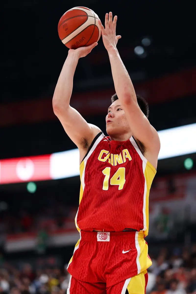 亚运男篮半决赛中国对战日本,李弘权赵嘉义或可出战