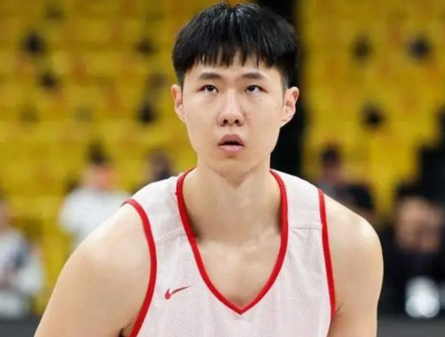 中国男篮迎利好！赵嘉义李弘权或复出迎战日本