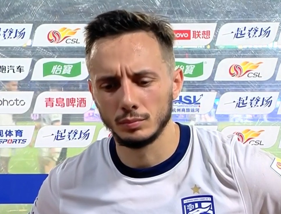 武汉三镇1-4惨败浙江绿城 洛泰：过早两球落后造成困难