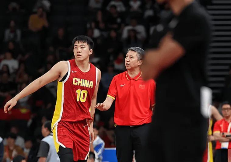 王俊杰亚运会四战崩盘，关键战仅得4分1助攻