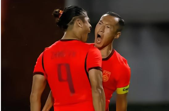 U23国足迎战伊朗：吴曦坐镇中场，蒯纪闻+王钰栋领衔进攻，张玉宁冲锋