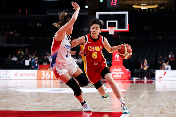 中国女篮111-46大胜泰国 亚运跨届14连胜杨舒予21+7+5+5三分