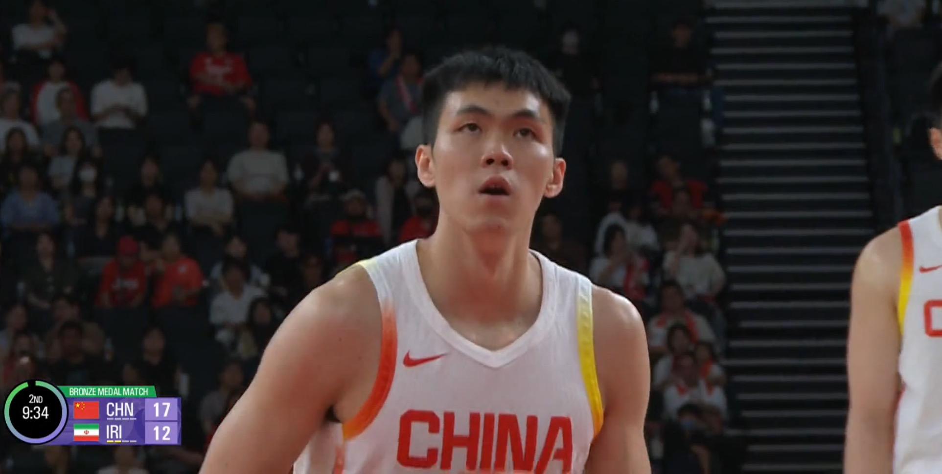 中国男篮70-79伊朗创亚运历史第二差 2人满分其余均不合格