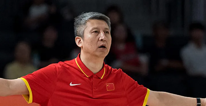 中国男篮70-79不敌伊朗男篮 亚运会铜牌赛郭士强谈体能问题