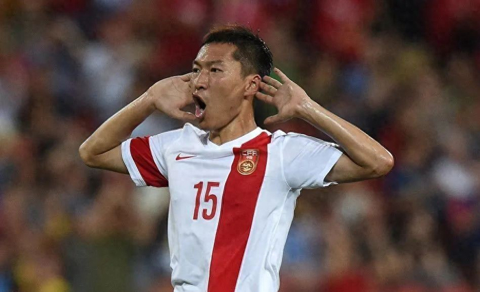 U23国足2比1逆转朝鲜，张玉宁两球助球队掌握出线主动权