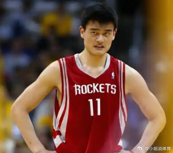 姚明与霍华德NBA生涯交手数据:姚明8胜1负,命中率56.1%压制霍华德45.1%