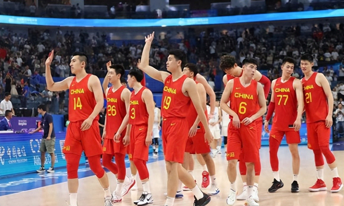 中国男篮77-97再负日本，同场次同剧本暴露三大问题