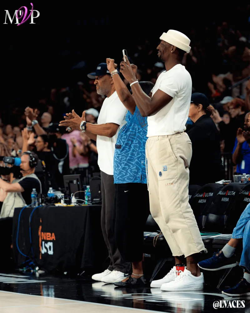 WNBA：阿贾-威尔逊砍下30分，生涯第2次单赛季总得分突破1000分