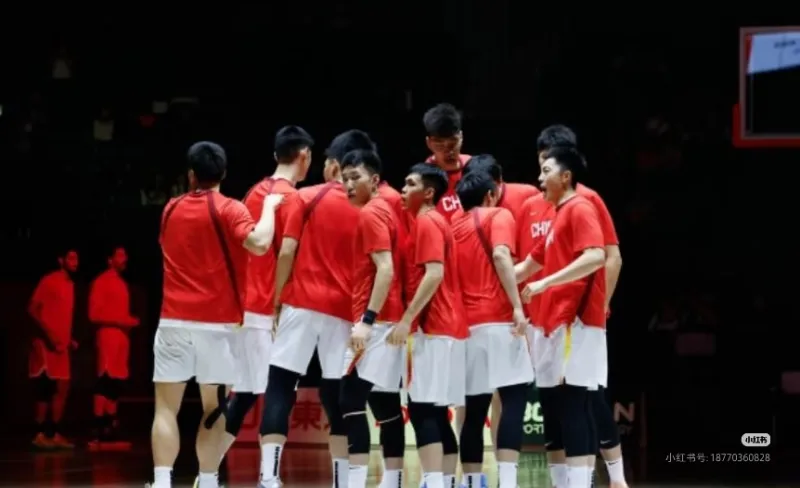 男篮无缘亚运铜牌回国，全队将写检讨