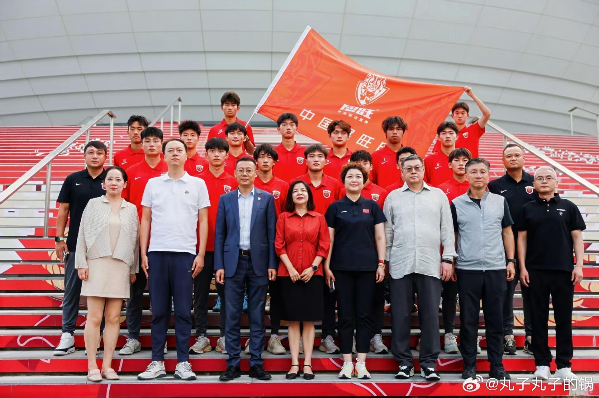 海港U17梯队整建制留洋欧塞尔，李克敏题词鼓励