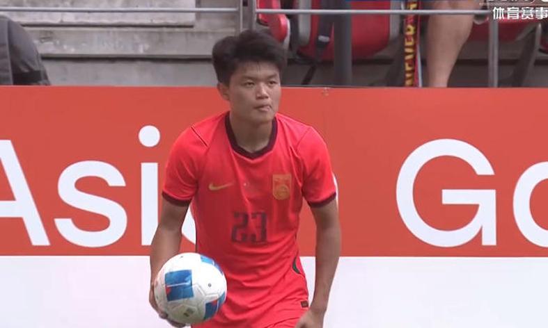 李昊全场5次扑救!中国亚运队0-0战平阿联酋,张玉宁、毛伟杰评分待提升