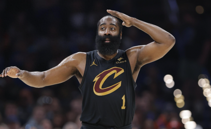 NBA总薪资超5亿的8位球员:小卡力压库里排第三,哈登垫底