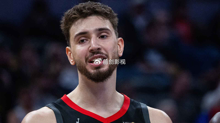 火箭管理层摊牌：申京新赛季恐被替代，核心地位岌岌可危