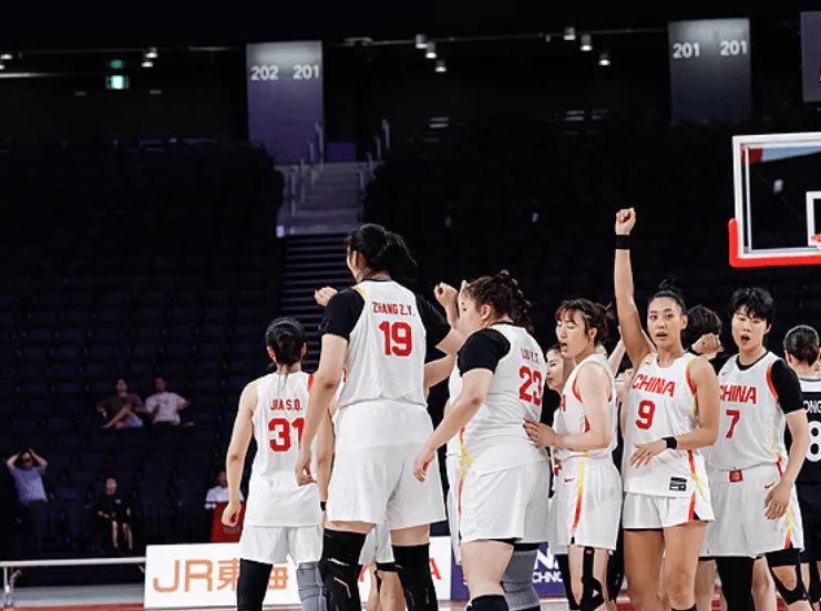 中国女篮亚运会半决赛三分0中！全场13投0中不敌韩国女篮