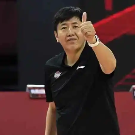宫鲁鸣CBA赛场三分13投0中