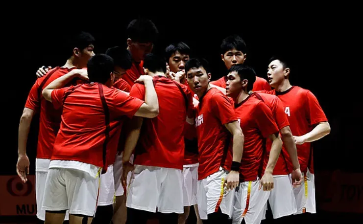 中国男篮亚运会成绩：26年第四名，此前13次拿到8金2银2铜