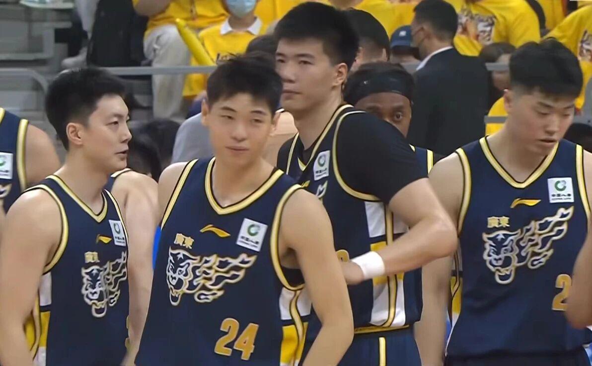 广东男篮关注2米11外援尤尔特塞文，徐昕租借合同提前结束，黄明依被重点培养