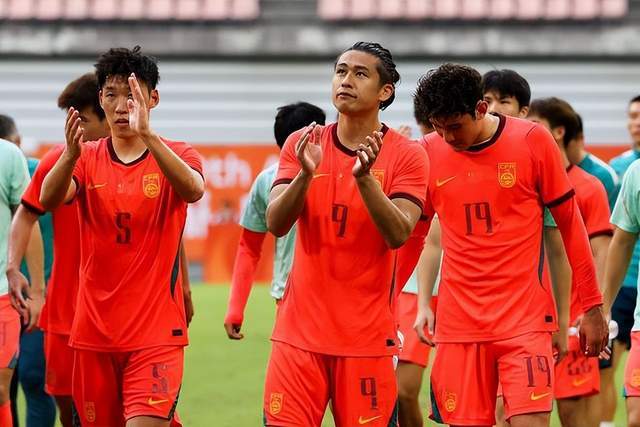 国足2-0泰国U23,吴曦破门,杀进亚运会四强稳了