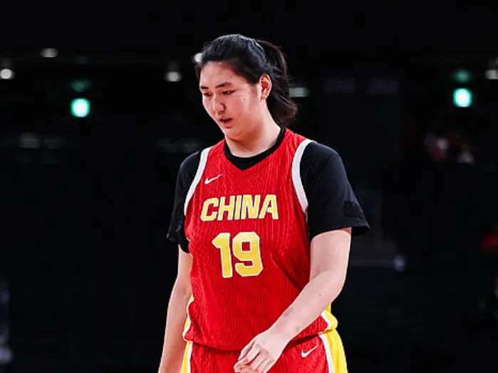 张子宇三节出战10分钟砍下14分4篮板 中国女篮60-48领先中国台北女篮