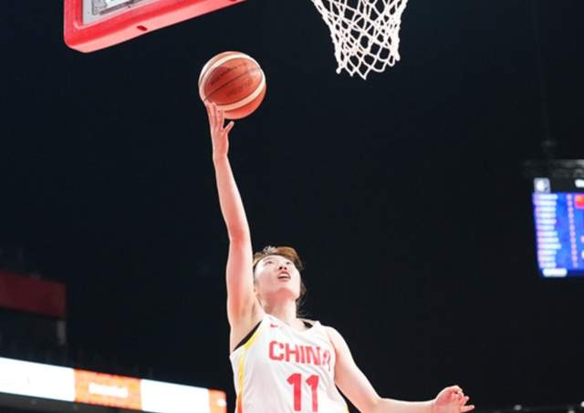中国女篮77-64击败中国台北女篮夺亚运铜牌 陈明伶砍20分张子宇14分