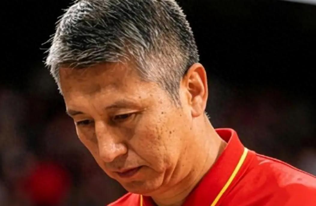 郭士强率中国男篮亚运惨败，再战伊朗遭遇重创