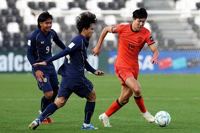 U23国足3-0泰国队 依木兰替补登场获好评