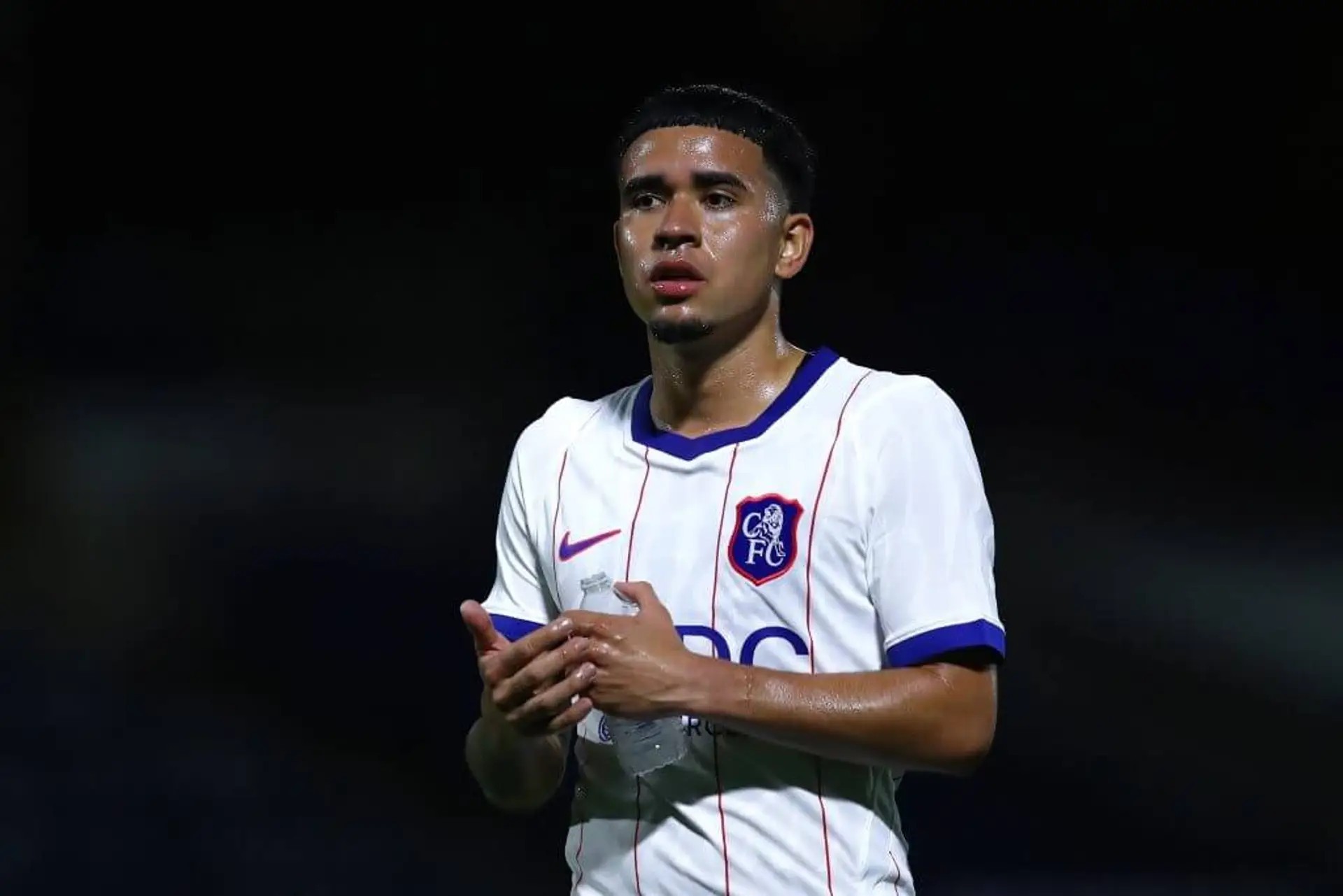 19岁厄瓜多尔天才派斯沦为切尔西U21替补，自律性不足引质疑