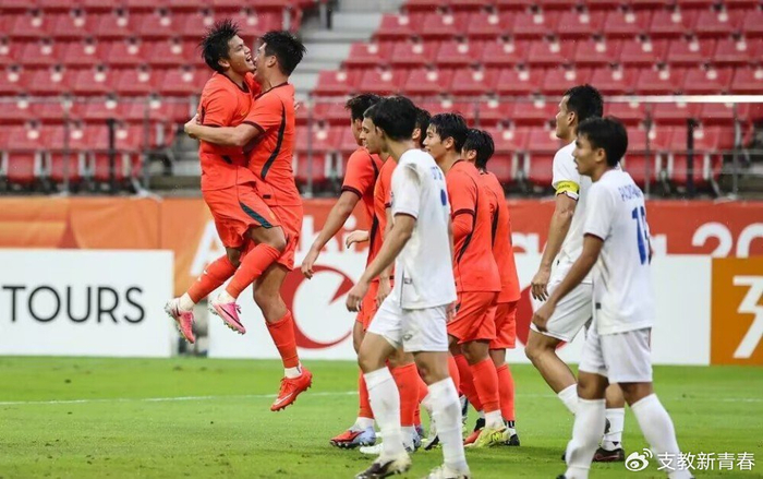 亚运会男足1/4决赛：中国亚运队3-0泰国，时隔28年重返四强