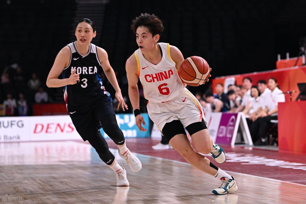 中国女篮险胜中国台北，奇兵陈明伶砍20分，张曼曼表现遭质疑