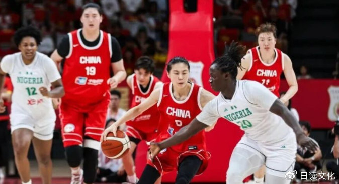 中国女篮70-67险胜尼日利亚女篮，张子宇24+11助球队首胜