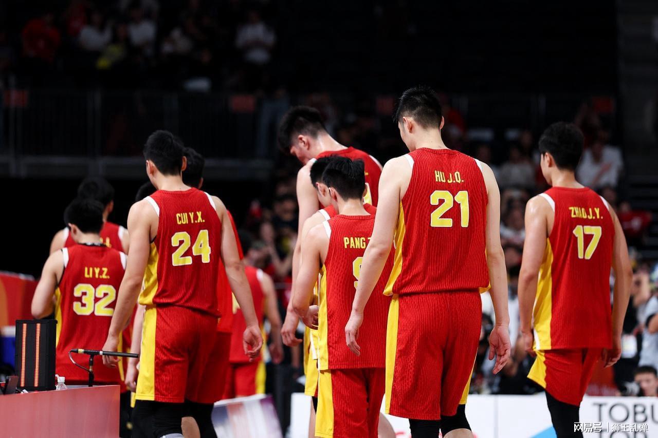 中国篮球亚运惨败暴露管理失位,篮协被指长期混乱失位