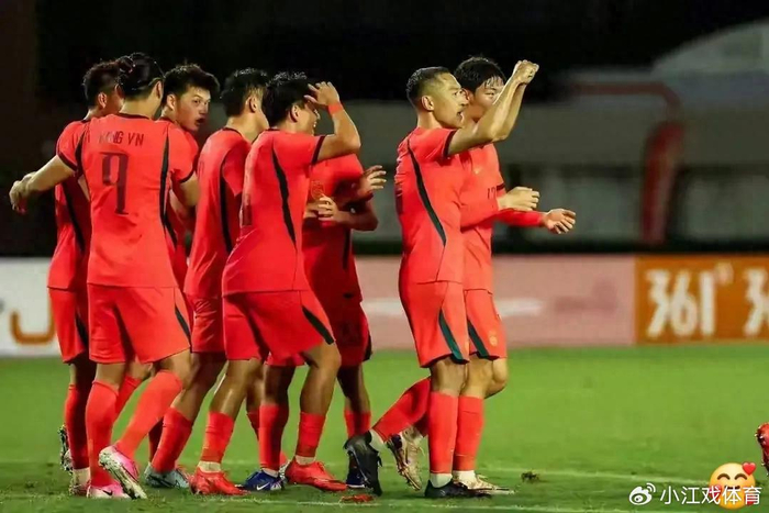 U23国足3-0泰国，安东尼奥变阵高压逼抢，泰主帅称其为东南亚克星