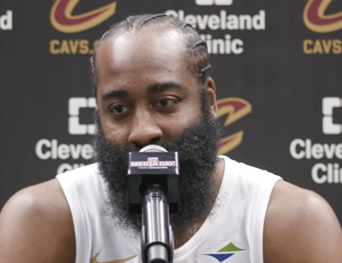 哈登:中国有世界上最好的球迷,希望更多中国球员进入NBA