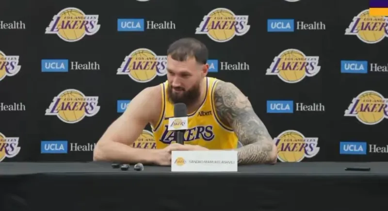 马穆:我和里夫斯都以下狗身份进入NBA,但他同时还是个狠人