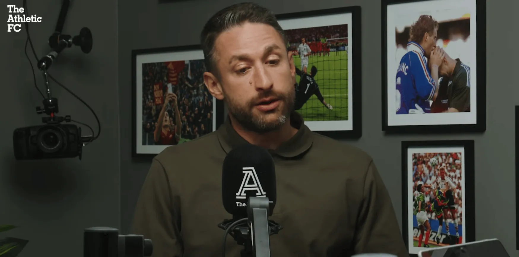 The Athletic UK记者:曼城球员合同不含降级条款,俱乐部从未考虑过降级
