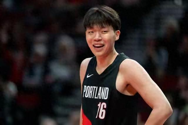 杨瀚森或成开拓者第五中锋，李贤重放弃2亿日元顶薪赴美试训
