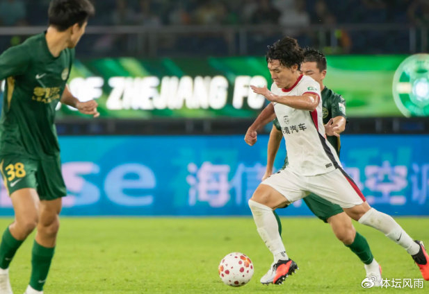 成都蓉城3-2逆转浙江队，拜合拉木替补绝杀终结六轮不胜