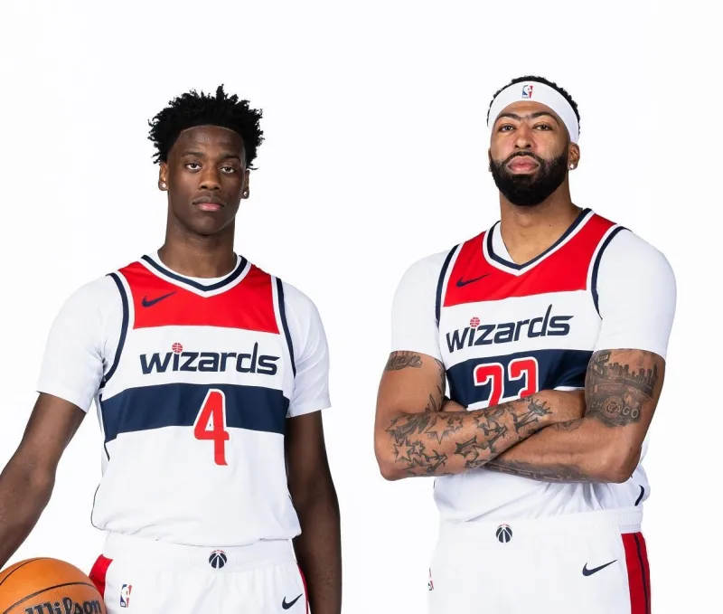 安东尼-戴维斯劝诫AJ-迪班萨：NBA没有想象中那么不一样