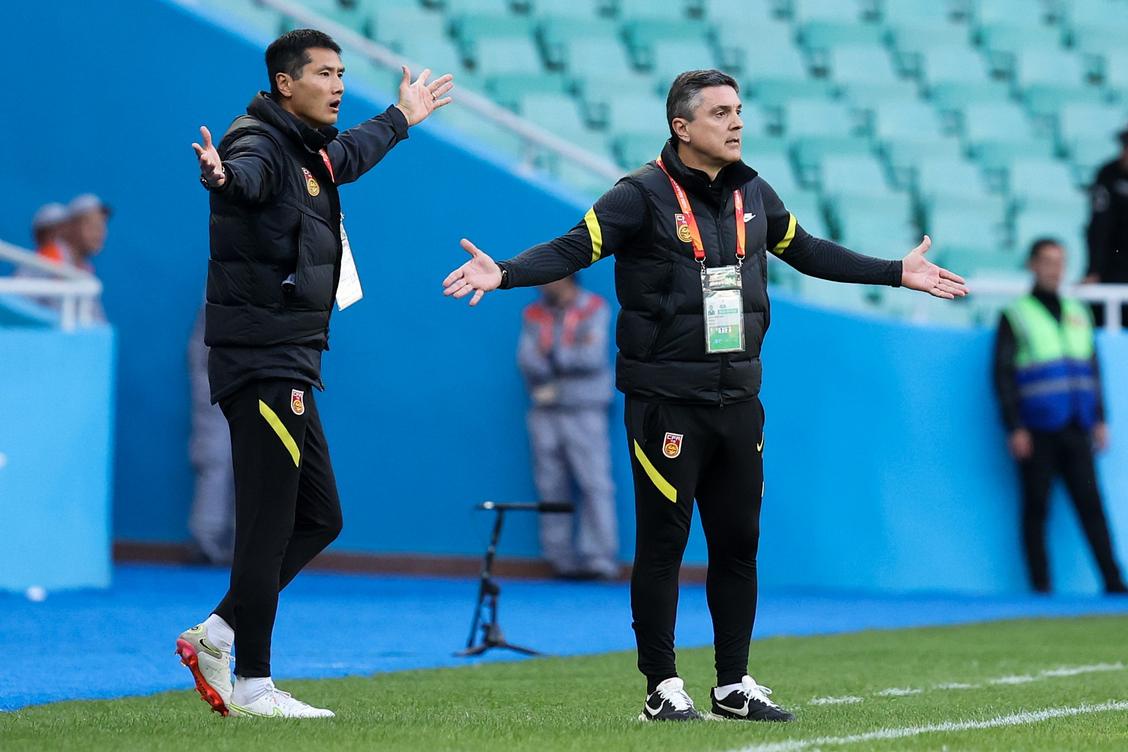 中国U23男足1-2不敌韩国U23，安东尼奥：被旅欧球员压制